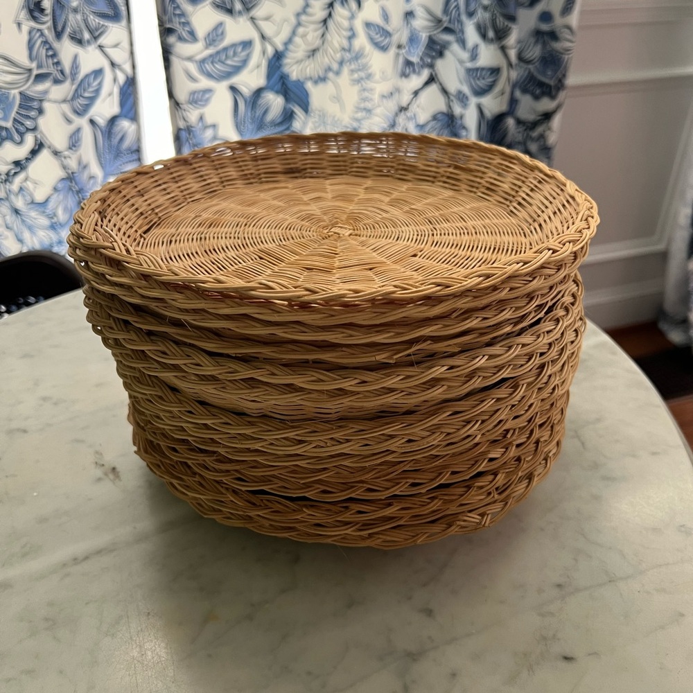 ⚫️Final Price⚫️ 14 Wicker Paper Plate Holders